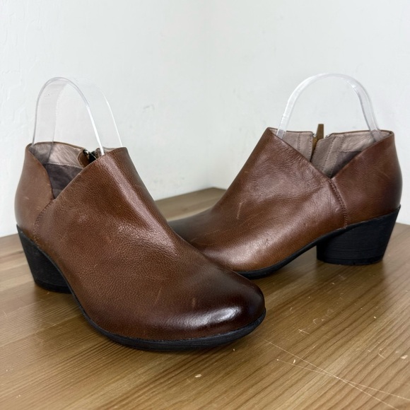 Dansko Raina Bootie Chestnut Brown Burnished Nubuck Leather Women’s EU 38 US 8 - Picture 1 of 9